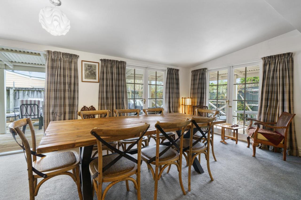 Pendreigh Cottage - Martinborough Holiday Home Buitenkant foto