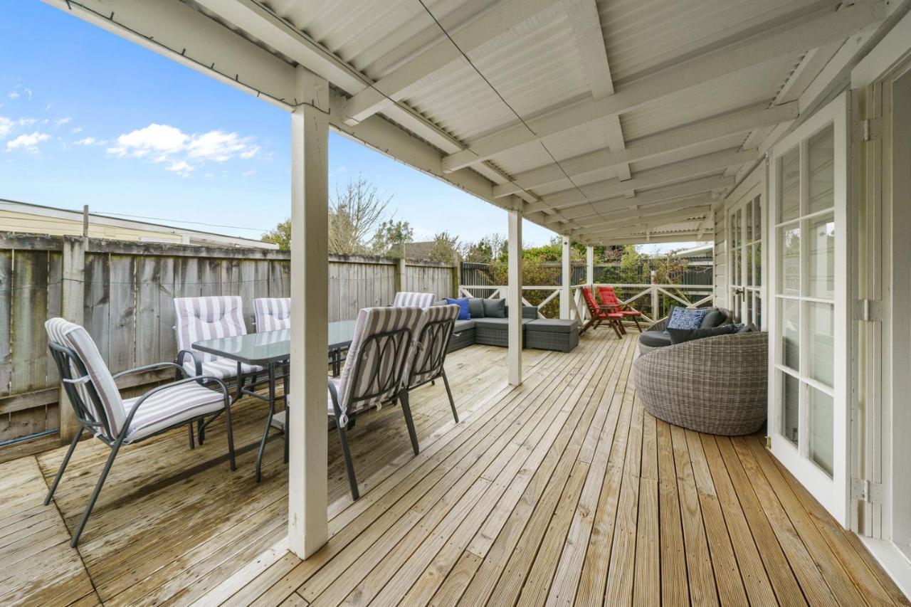 Pendreigh Cottage - Martinborough Holiday Home Buitenkant foto