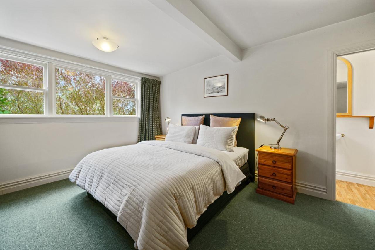 Pendreigh Cottage - Martinborough Holiday Home Buitenkant foto