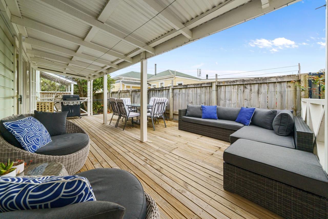 Pendreigh Cottage - Martinborough Holiday Home Buitenkant foto